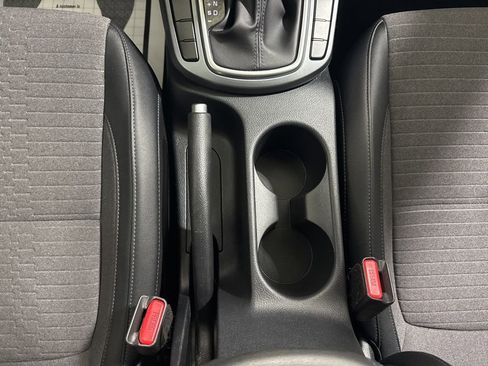 Used 2021 Kia Seltos S FWD image 29