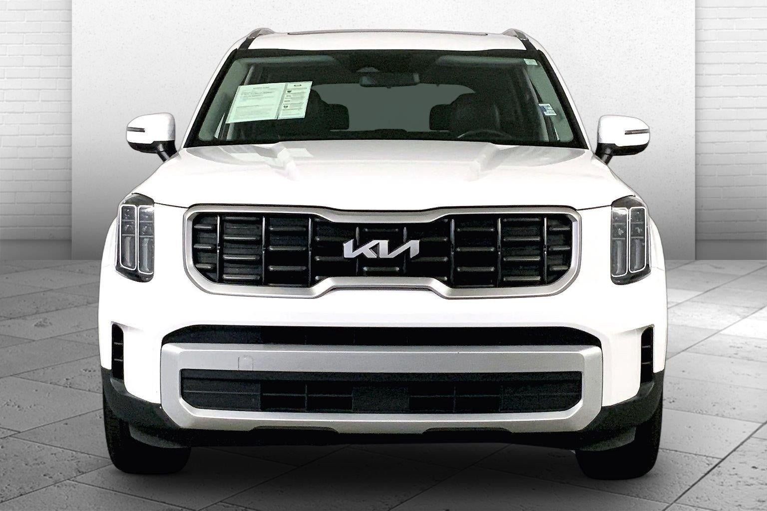 Certified 2025 Kia Telluride S AWD/4WD image 2