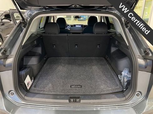 Certified 2025 Volkswagen Tiguan S w/ 18" Wheel Package AWD/4WD image 18