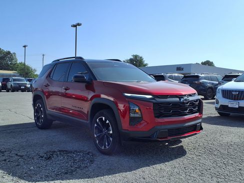 Used 2025 Chevrolet Equinox RS FWD image 19