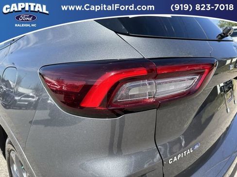 Used 2023 Ford Escape ST-Line w/ Tech Pack #1 image 15