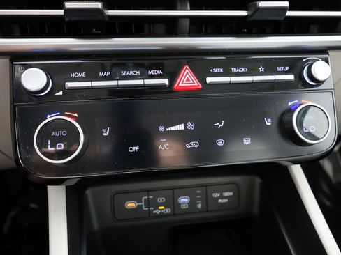 Used 2025 Hyundai Tucson SEL AWD/4WD image 31