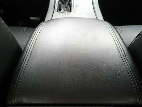 Used 2011 Ford Taurus SEL w/ 201A Rapid Spec Order Code image 34