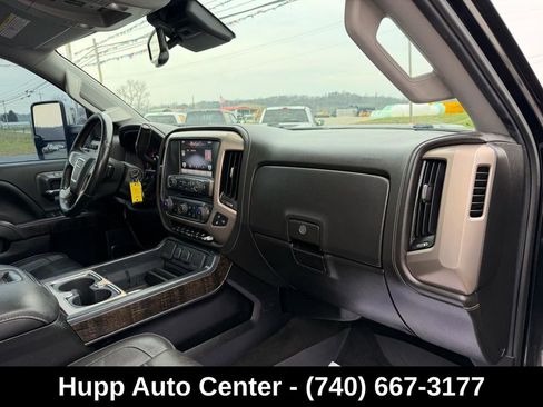 Used 2015 GMC Sierra 3500 Denali w/ Duramax Plus Package AWD/4WD image 21