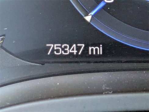 Used 2019 Cadillac Escalade Premium Luxury w/ LPO, Radiant Package image 32