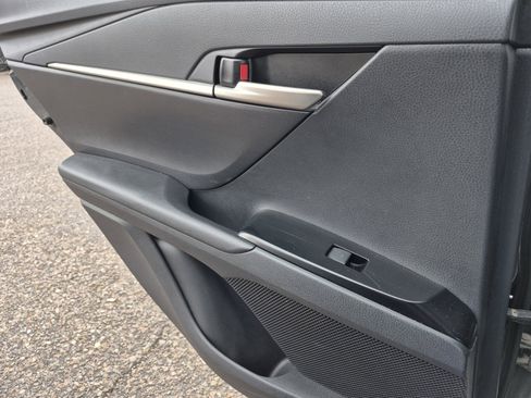 Certified 2025 Toyota Camry SE image 19