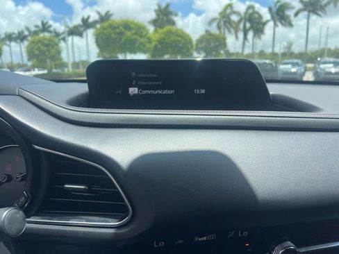 Used 2022 MAZDA CX-30 AWD 2.5 S w/ Preferred Package image 17