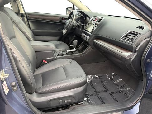 Used 2016 Subaru Legacy 3.6R Limited AWD/4WD image 6