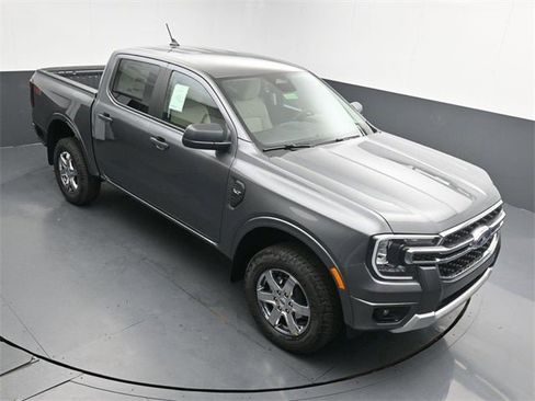 New 2025 Ford Ranger XLT w/ FX4 Off-Road Package image 16