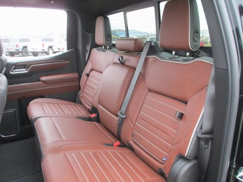 Used 2026 GMC Sierra 1500 Denali Ultimate image 24