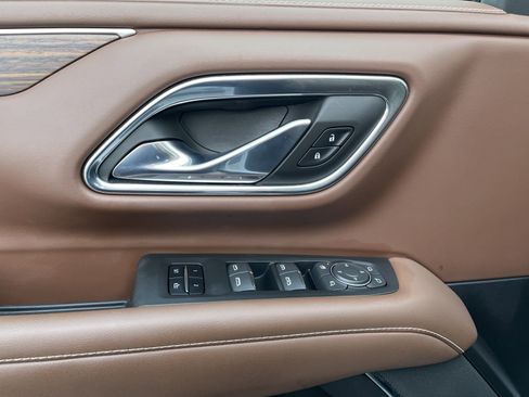 Used 2023 Chevrolet Tahoe High Country w/ LPO, Illumination Package image 26