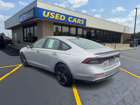 Used 2024 Honda Accord Sport image 7