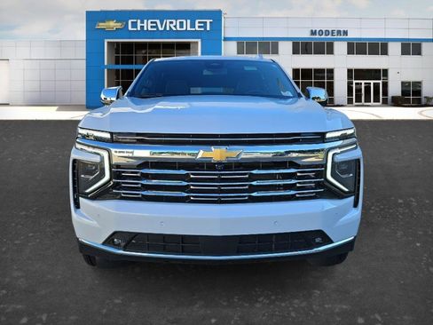 New 2026 Chevrolet Suburban Premier w/ Sun And Tow Package AWD/4WD image 7