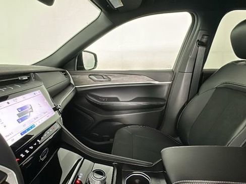 New 2026 Jeep Grand Cherokee L Limited image 20