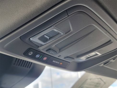 Used 2024 GMC Sierra 1500 SLE image 38