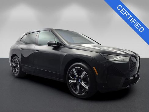 Used 2024 BMW iX xDrive50 w/ Premium Package AWD/4WD image 1