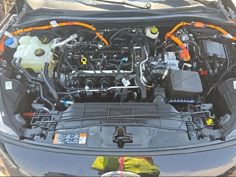 Used 2022 Ford Escape SE FWD image 15