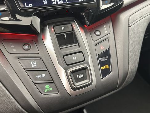 Used 2025 Honda Odyssey Sport-L image 22