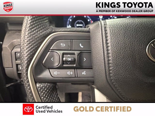 Used 2024 Toyota Tacoma Limited w/ Limited Package (LT) AWD/4WD image 27