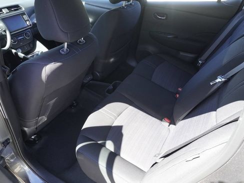Used 2025 Nissan Leaf S FWD image 29