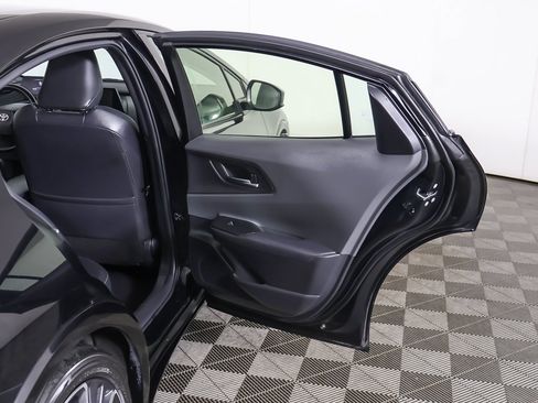 Used 2023 Toyota Prius XLE image 21