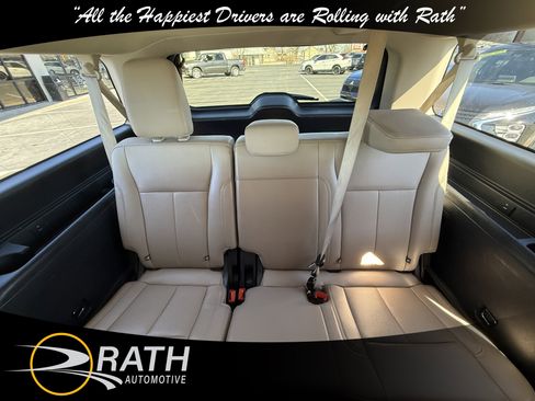 Used 2024 Ford Expedition Max XLT image 20