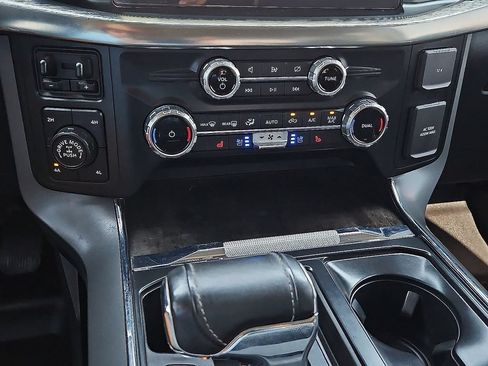 Used 2022 Ford F150 Lariat AWD/4WD image 27