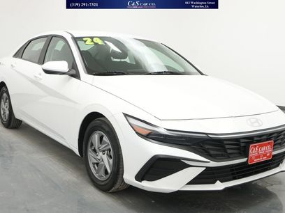Used 2024 Hyundai Elantra SE