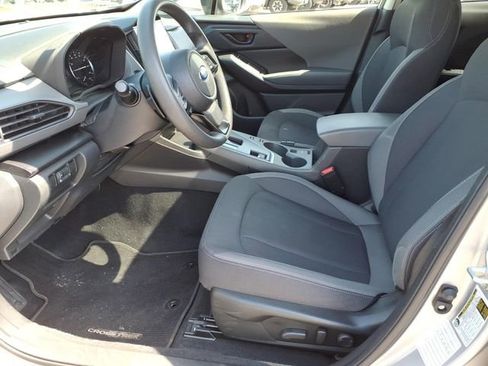 Used 2025 Subaru Crosstrek 2.0i Premium AWD/4WD image 16