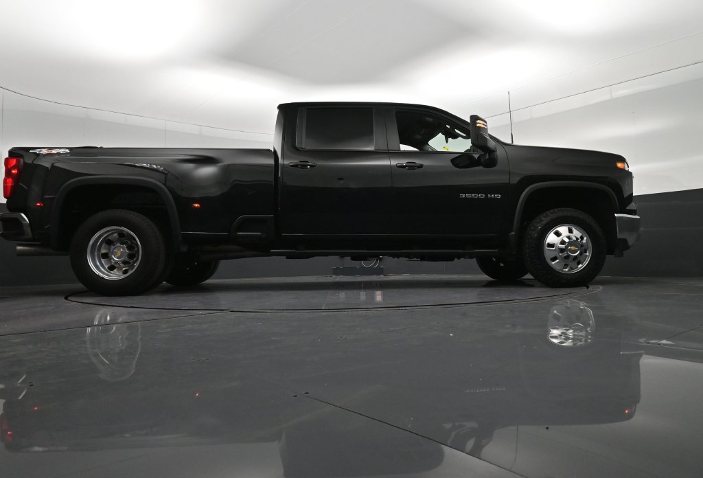Used 2026 Chevrolet Silverado 3500 LT AWD/4WD image 19