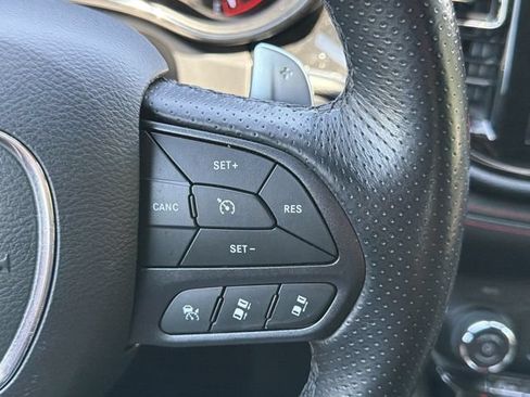 Used 2024 Dodge Durango GT RWD image 21