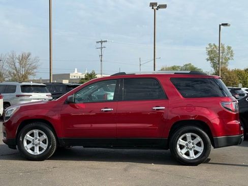 Used 2013 GMC Acadia SLE image 43