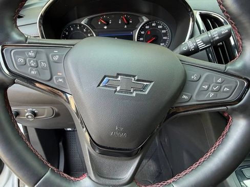 Used 2023 Chevrolet Equinox RS w/ RS Leather Package AWD/4WD image 20