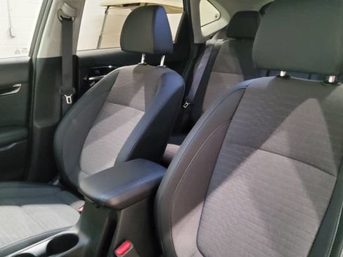 Used 2023 Kia Seltos S FWD image 15