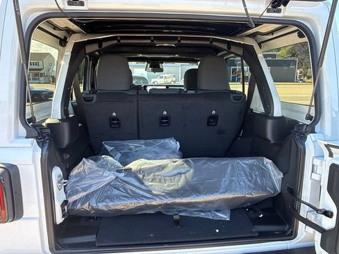 New 2026 Jeep Wrangler Unlimited Sport AWD/4WD image 21