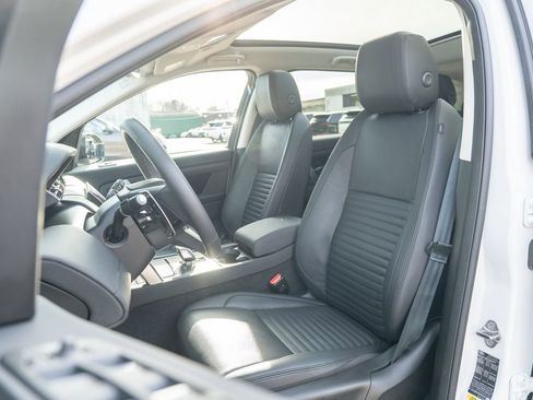 Certified 2025 Land Rover Discovery Sport S image 20