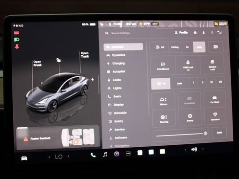 Used 2023 Tesla Model 3 Standard Range image 26