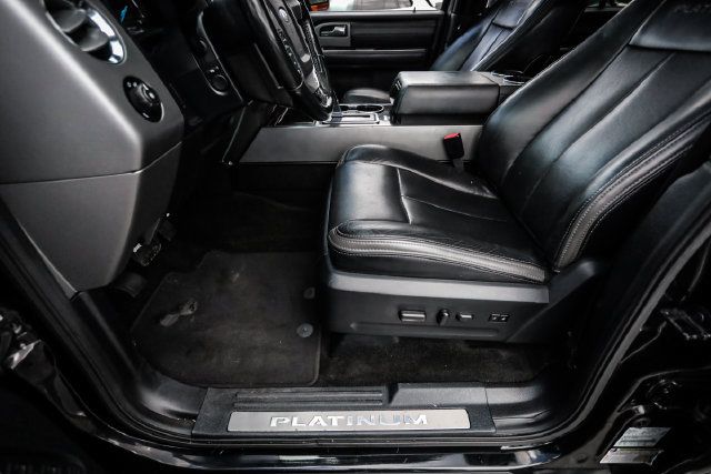 Used 2017 Ford Expedition Platinum AWD/4WD image 42
