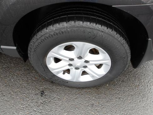 Used 2015 Chevrolet Traverse LS image 23