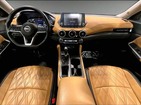 Used 2020 Nissan Sentra SV w/ SV Premium Package image 17