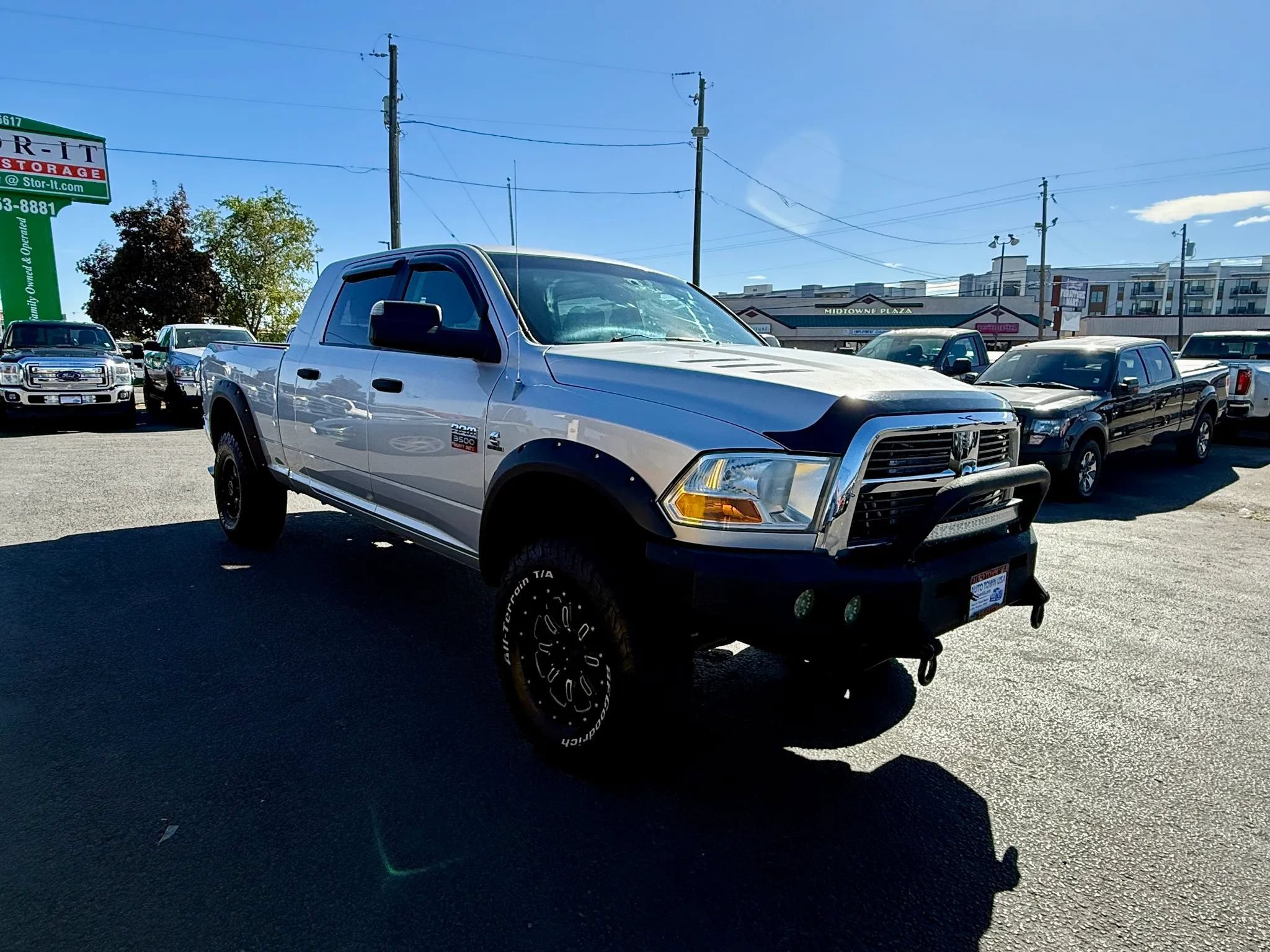 Used 2011 RAM 3500 SLT w/ Technology Group AWD/4WD image 7