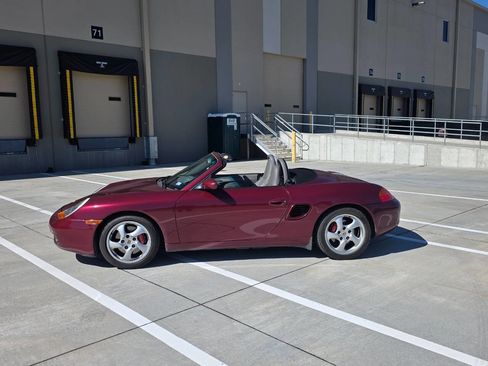 Used 2000 Porsche Boxster S RWD image 2