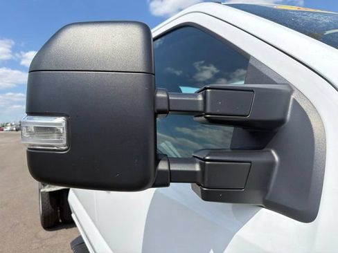 Used 2024 Ford F550 4x4 Crew Cab Super Duty image 6
