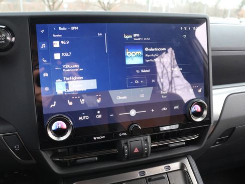 Used 2025 Lexus GX 550 550 Luxury image 21