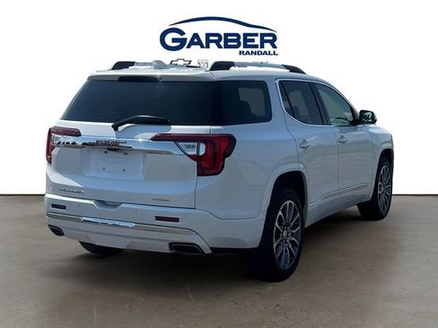 Used 2023 GMC Acadia Denali w/ Denali Ultimate Package AWD/4WD image 5