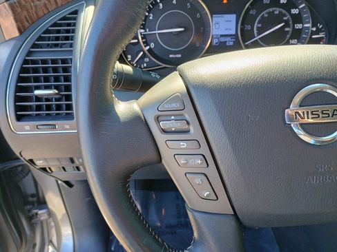 Used 2020 Nissan Armada SL w/ Premium Package image 28
