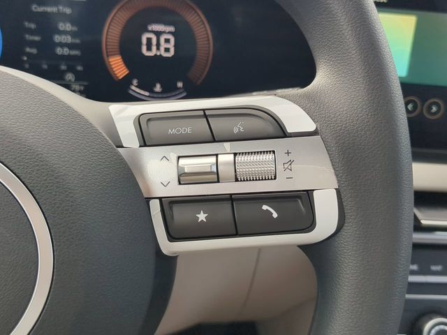 New 2025 Hyundai Tucson SE FWD image 24