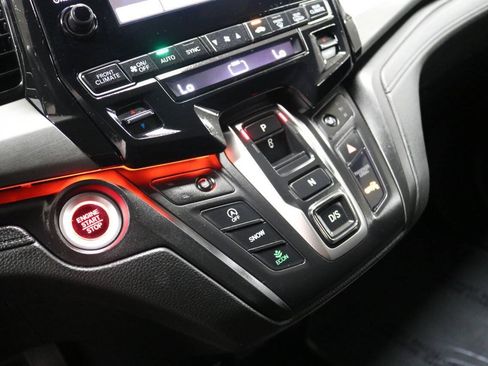 Used 2024 Honda Odyssey Sport image 36