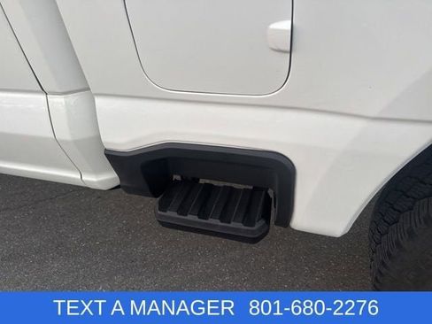 Used 2024 Ford F350 Limited w/ FX4 Off-Road Package AWD/4WD image 9