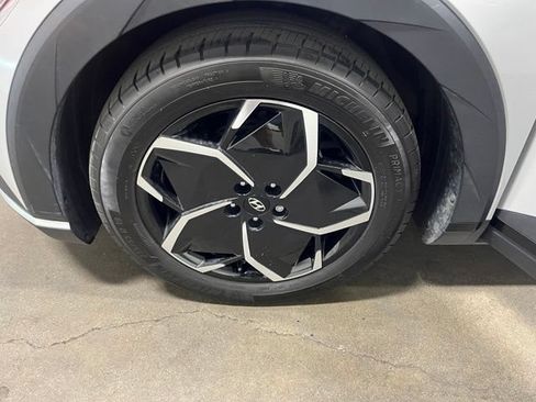 Used 2024 Hyundai Ioniq 5 SE RWD image 31